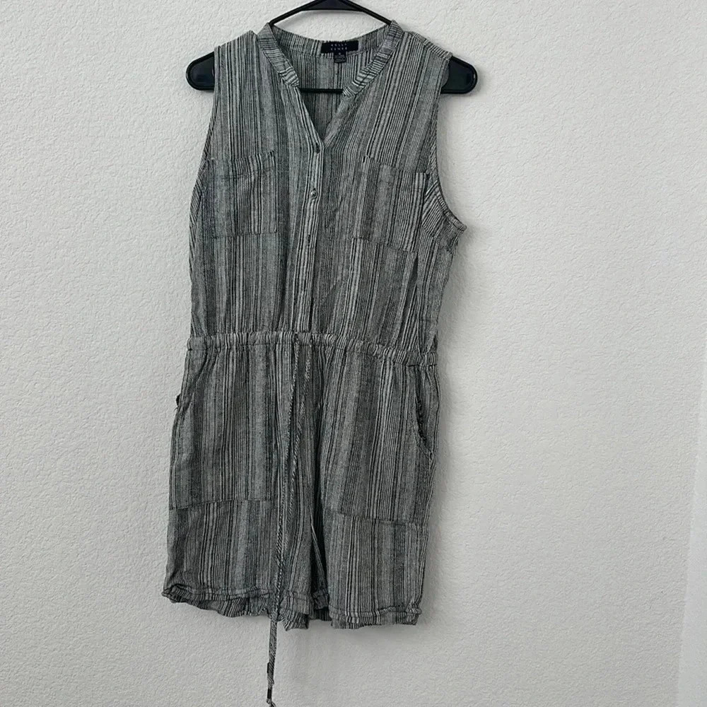 EUC | Kelly Renee | Striped Shorts Romper | Sz M